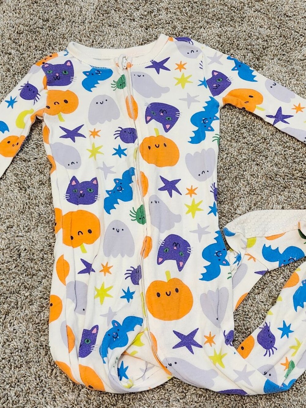 Old Navy Halloween Footed Pajamas – Toddler 2T – VGUC
